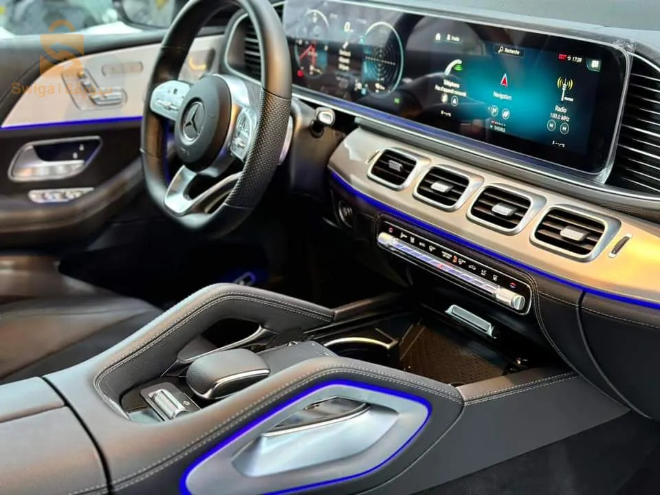 Mercedes Benz GLE350  2022