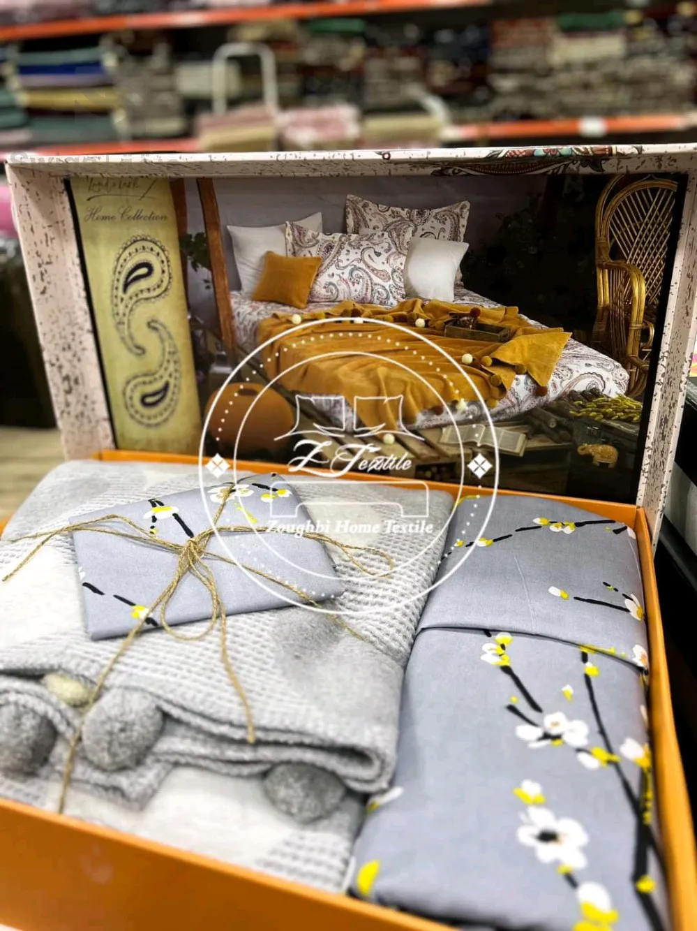 منقوشة + ملاءة + 2 غطاء وسادة