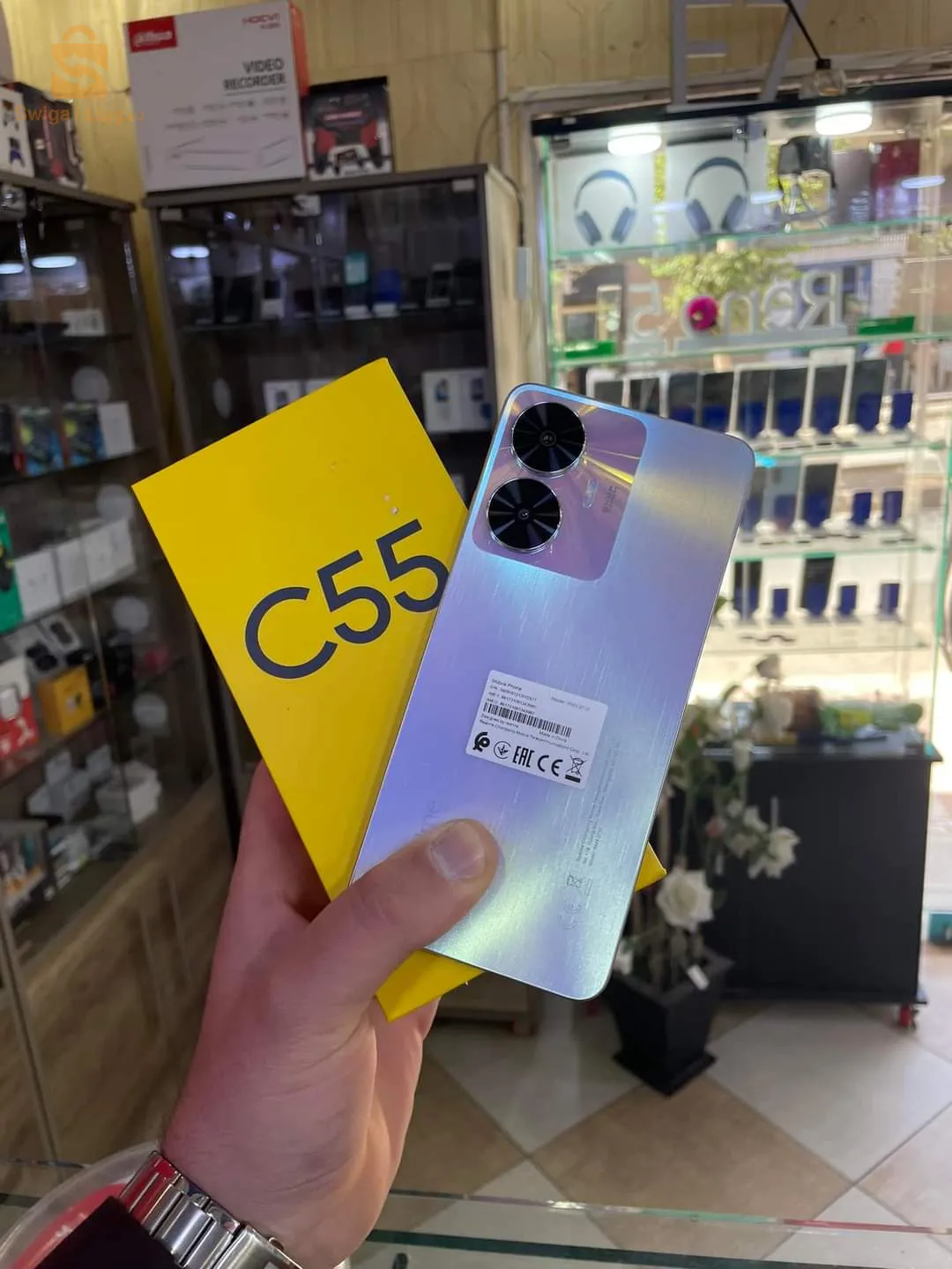 Realme C55 (8/256)