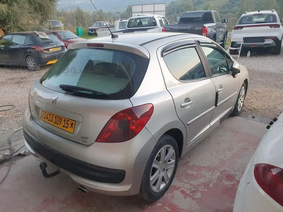 Peugeot 207