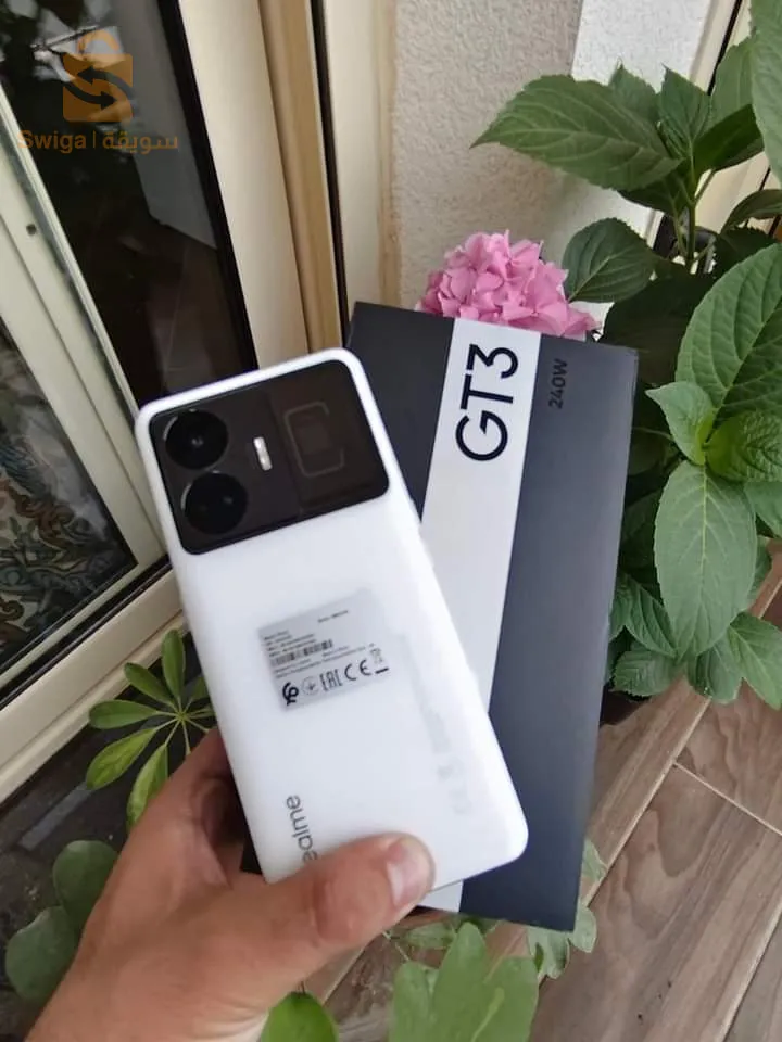 Realme GT3