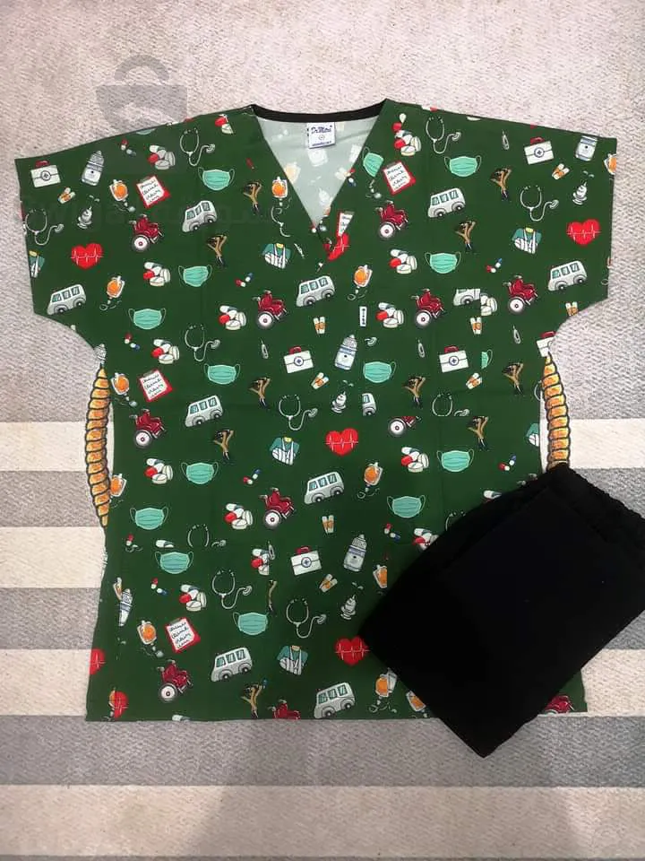 ملابس للعاملين الصحيين