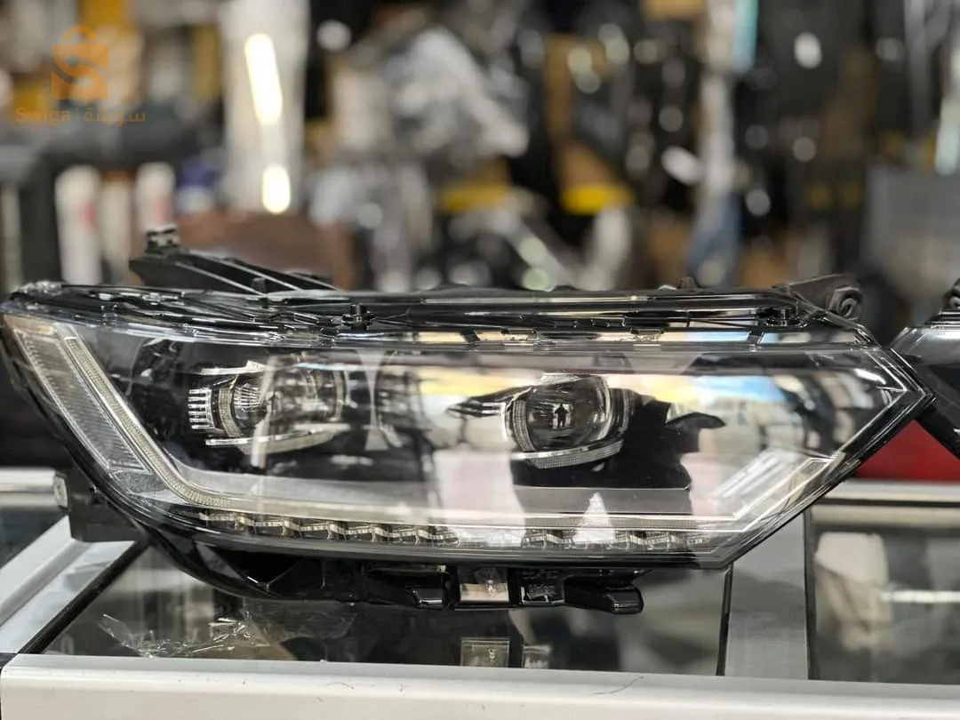 مصباح امامي باسات