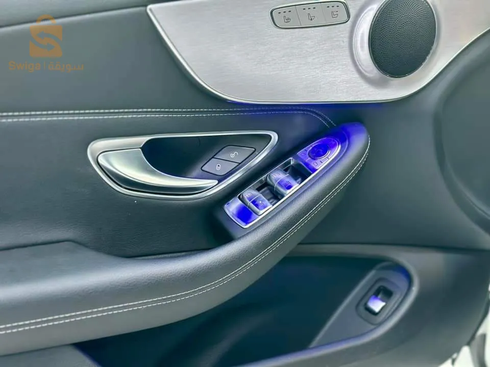 Mercedes Benz 2022