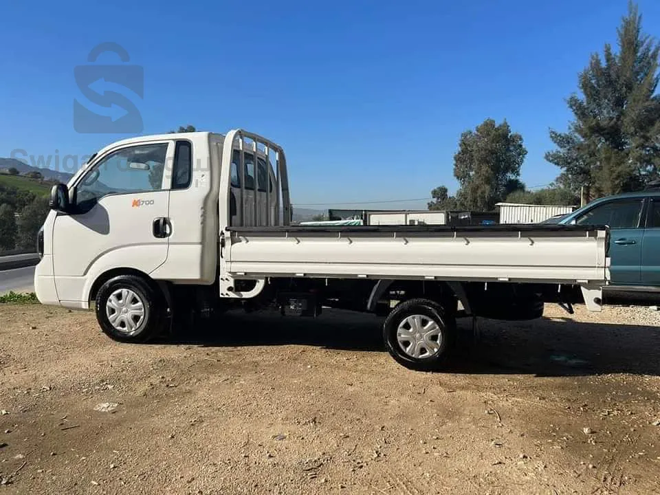 KIA K2700