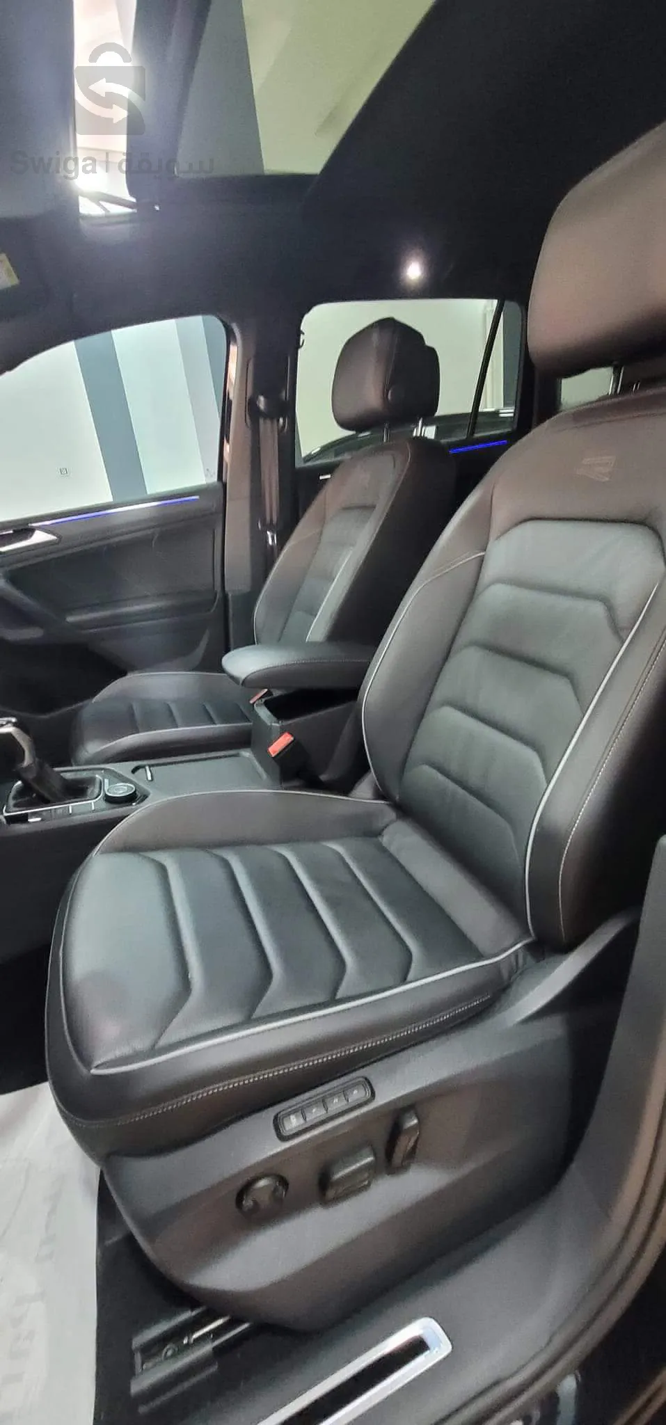 TIGUAN RLINE 2.0 TDI 200CH ,,BLACK BLACK