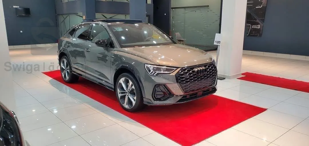 Audi Q3 2022 S Line