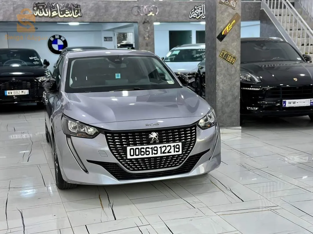 peugeot 208 allur 2022