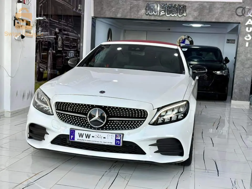 Mercedes Benz 2022