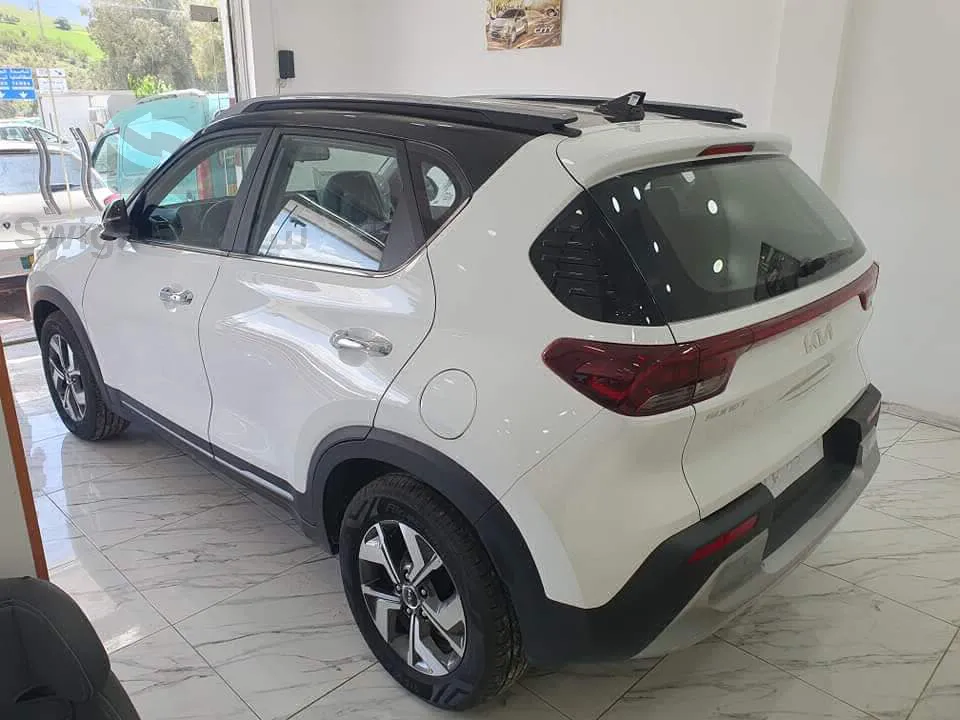 KIA SONET 00 km