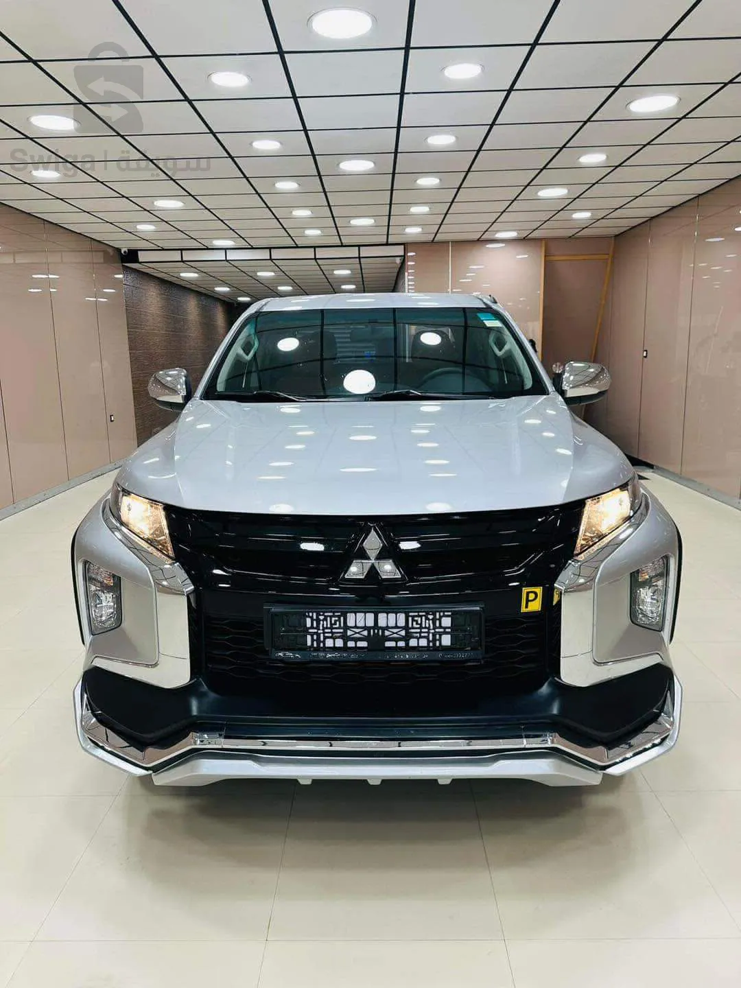 MITSUBISHI         L  200