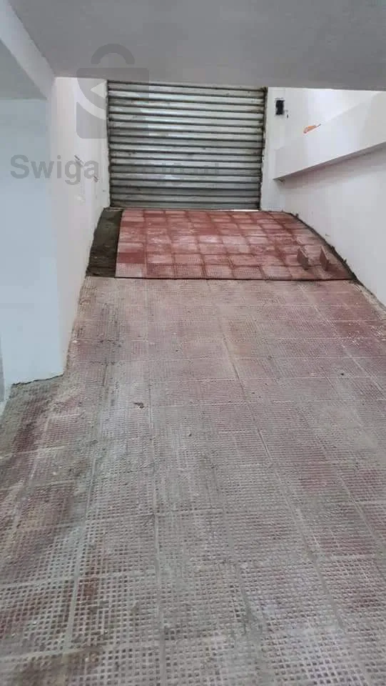 صالون لي عرض سيارات