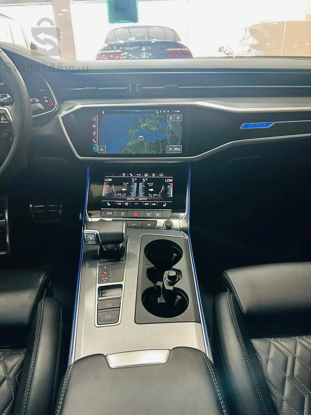 AUDI       A 6