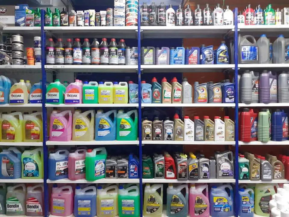 مواد تشحيم جديدة (توتال ، كاسترول ، ليكوي مولي ، تريدكس)