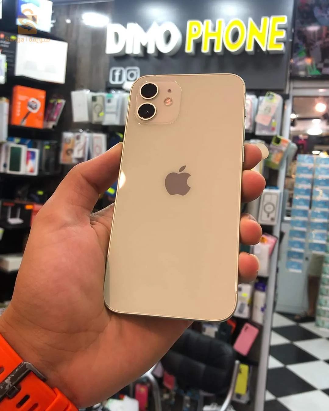 iPhone 12