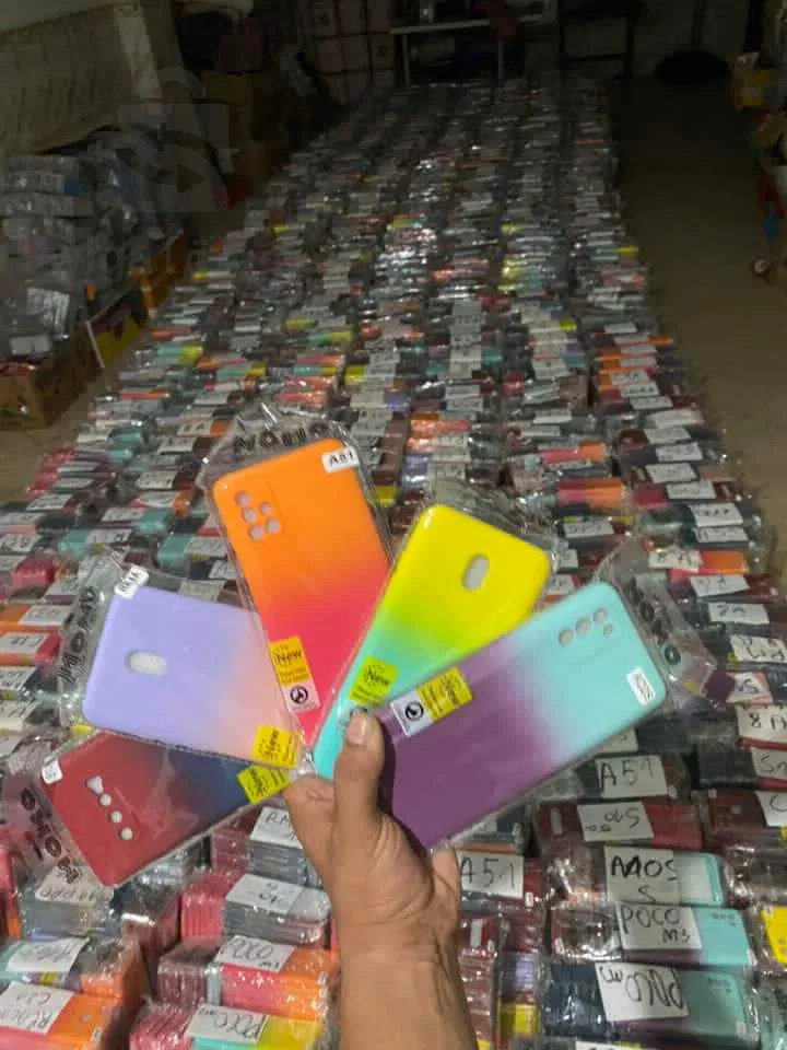 اكسسوارات هواتف