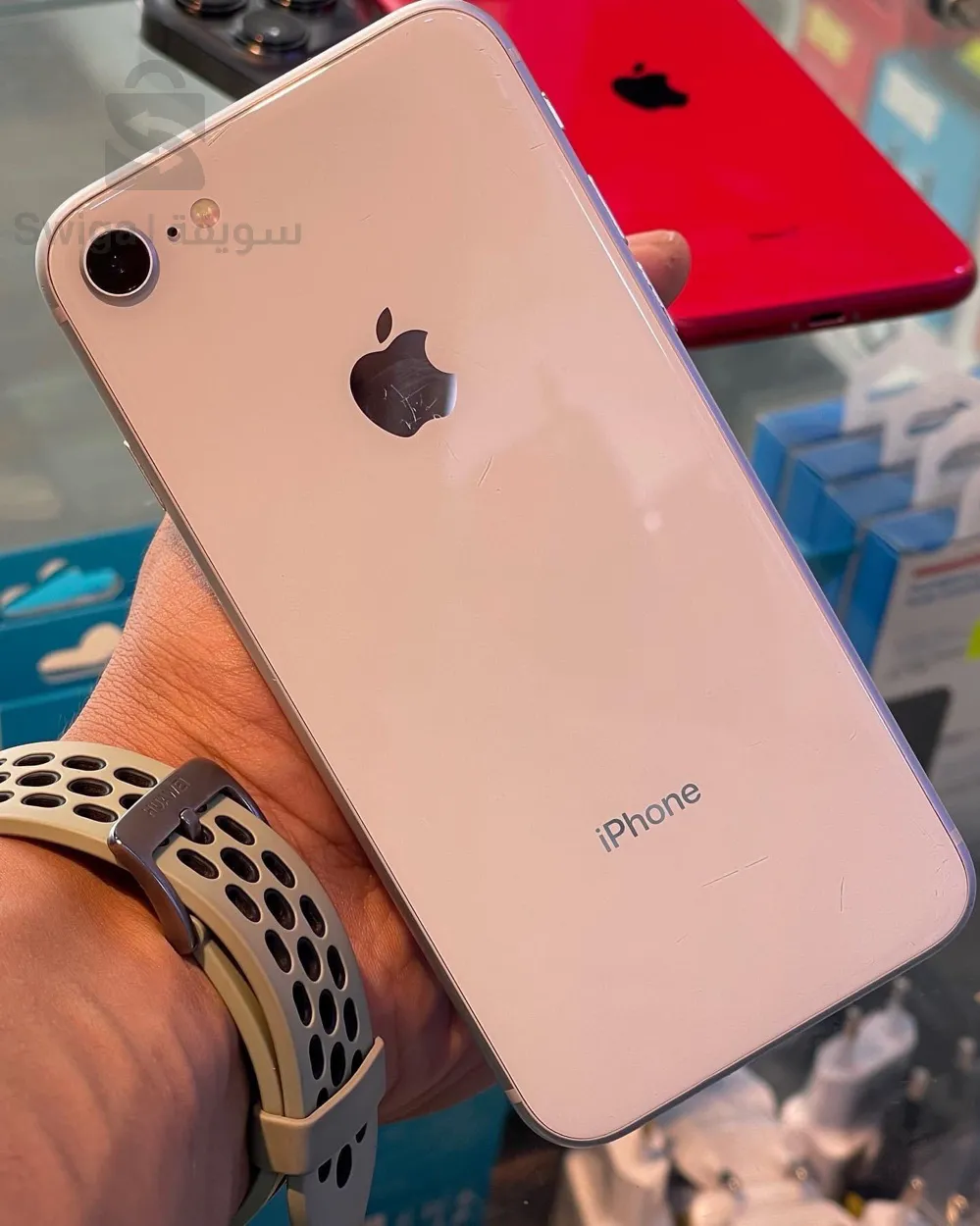 iPhone 8