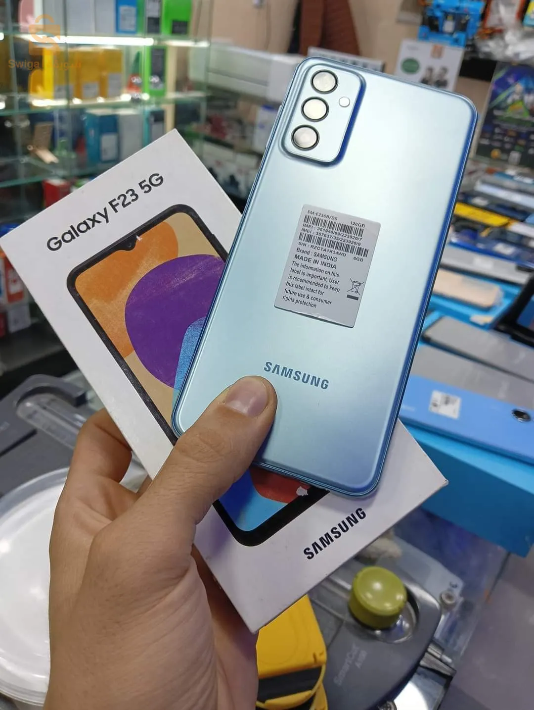 Samsung F23