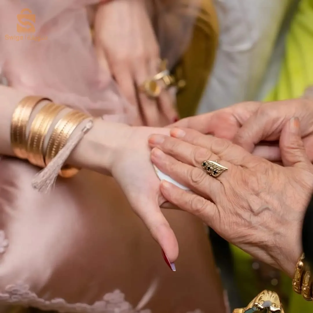 Photograph of a bride's henna