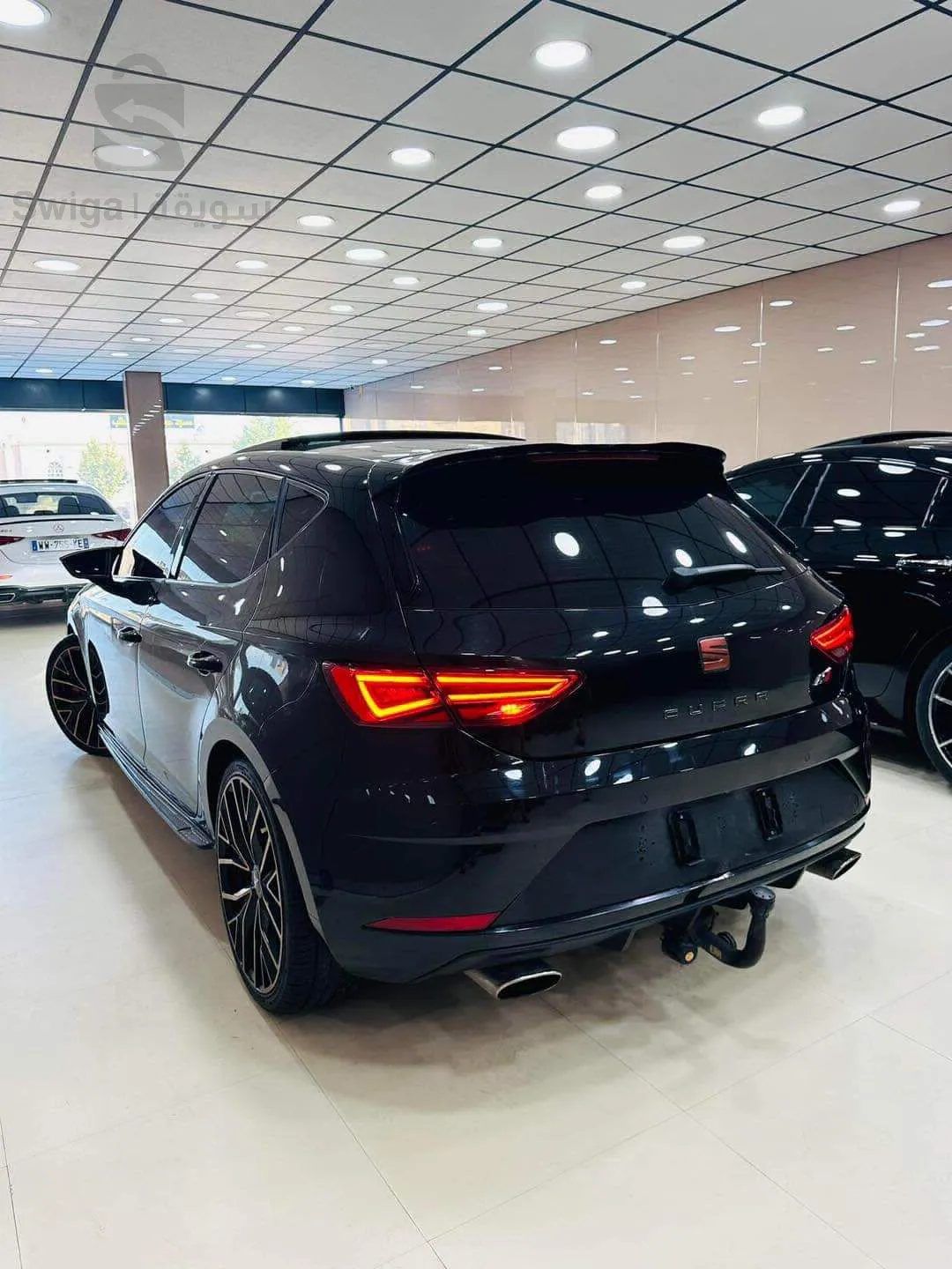 SEAT         LEON     CUPRA