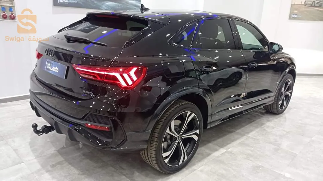 AUDI Q3 BLACK ÉDITION