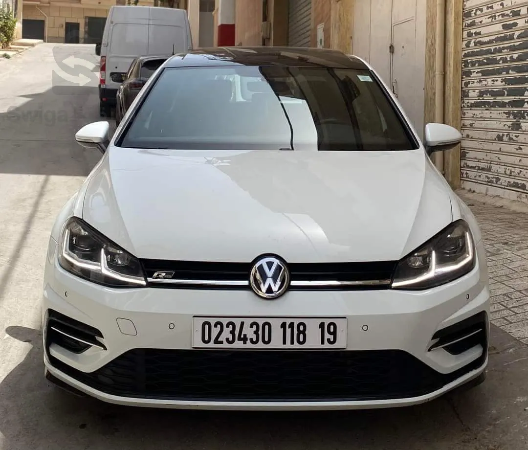 VW GOLF R-Lin