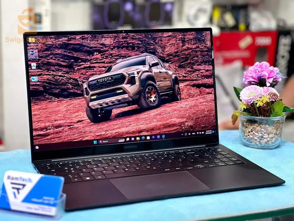 Samsung Galaxy book 2 Pro