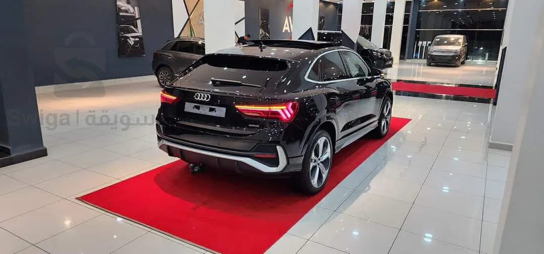 Audi Q3 2022 S Line 00km/ 1295 millions fixe.

Audi Q3 2023 S Line 00km/ 1395 millions fixe
