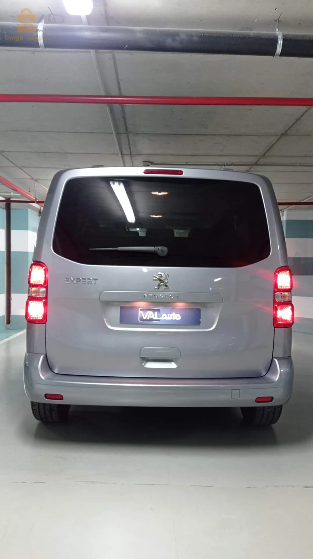 Peugeot Traveller 9 Places 2022