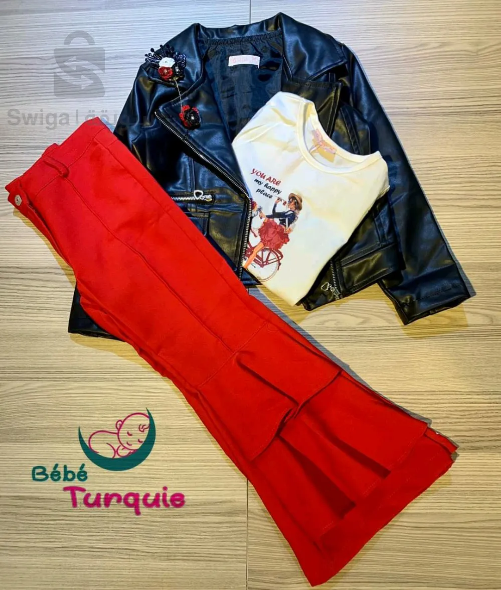 ملابس أطفال