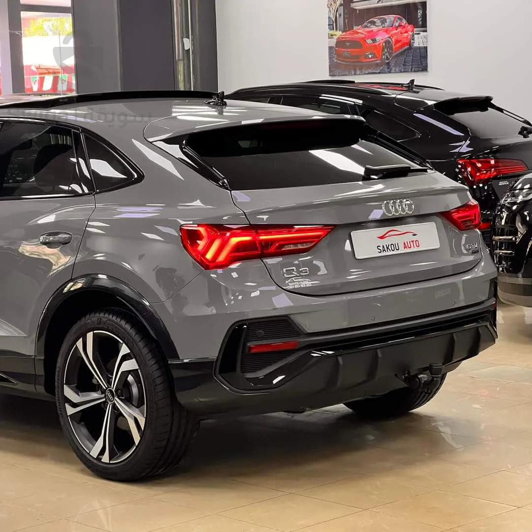 Audi   Q3