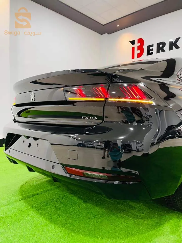 PEUGEOT_508GT