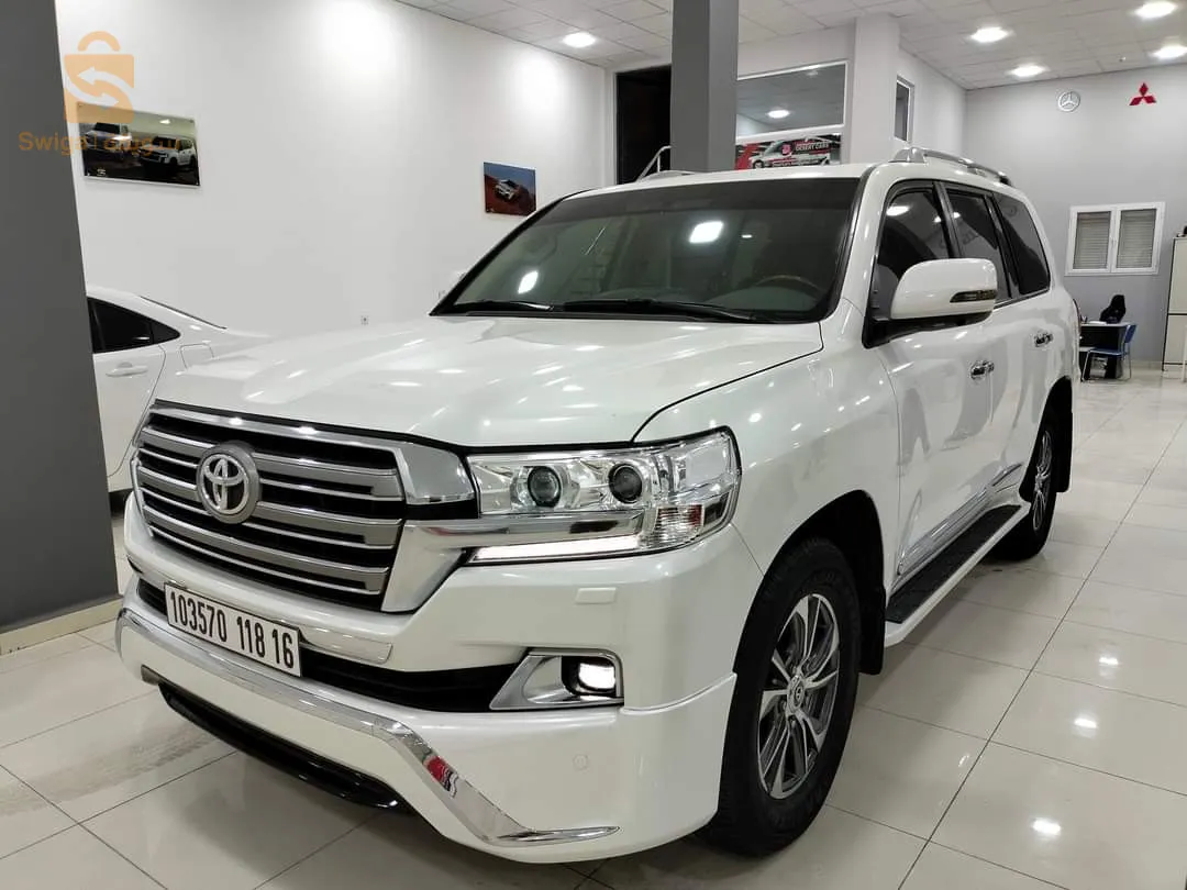 Land cruiser