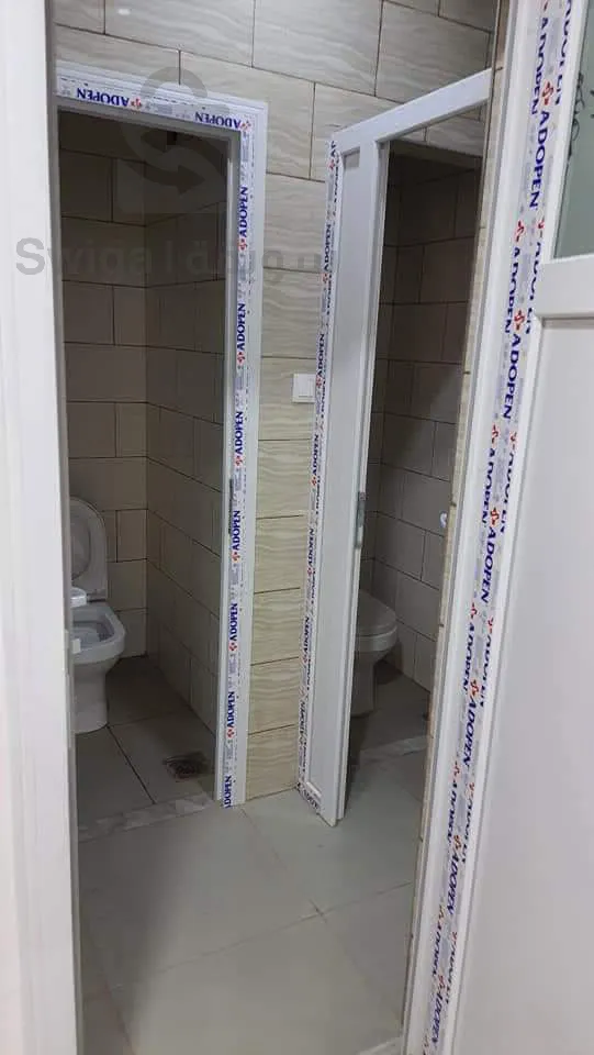 صالون لي عرض سيارات