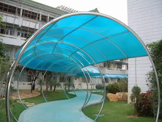 plaques en plycarbonate