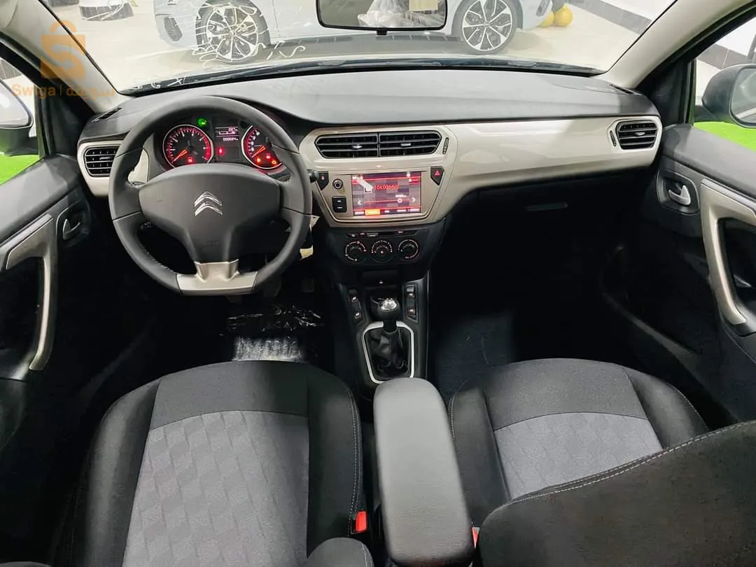 citroencelysee_shine