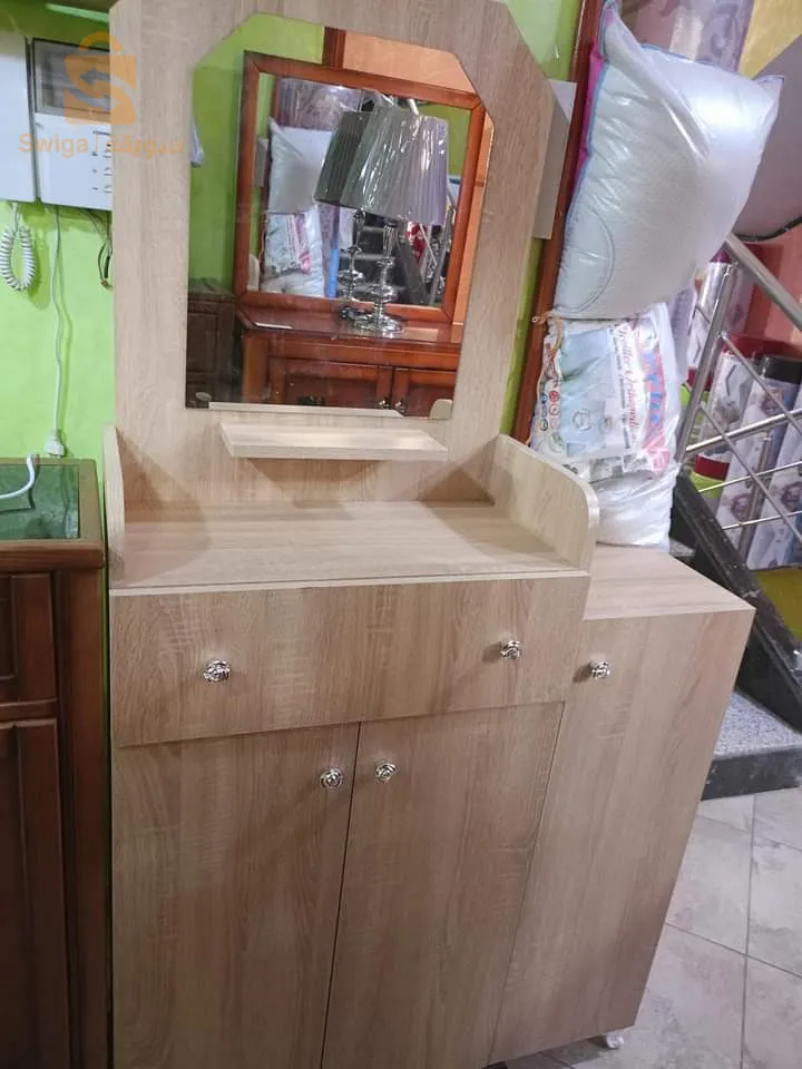 خزانة احذية