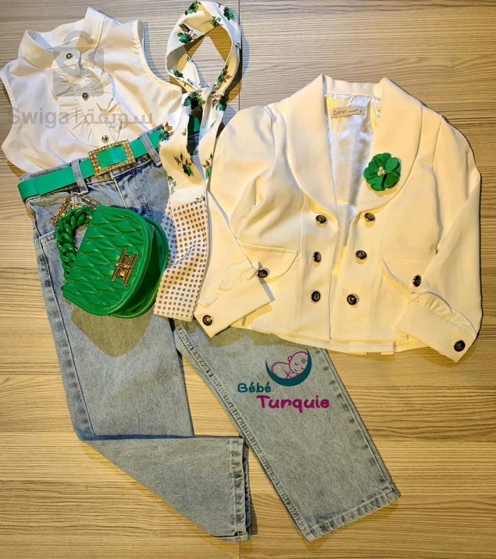 ملابس أطفال