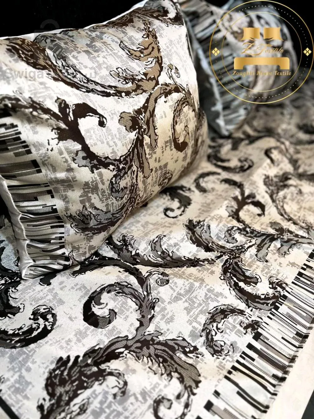 Couvre canapé + 2 couvre oreiller