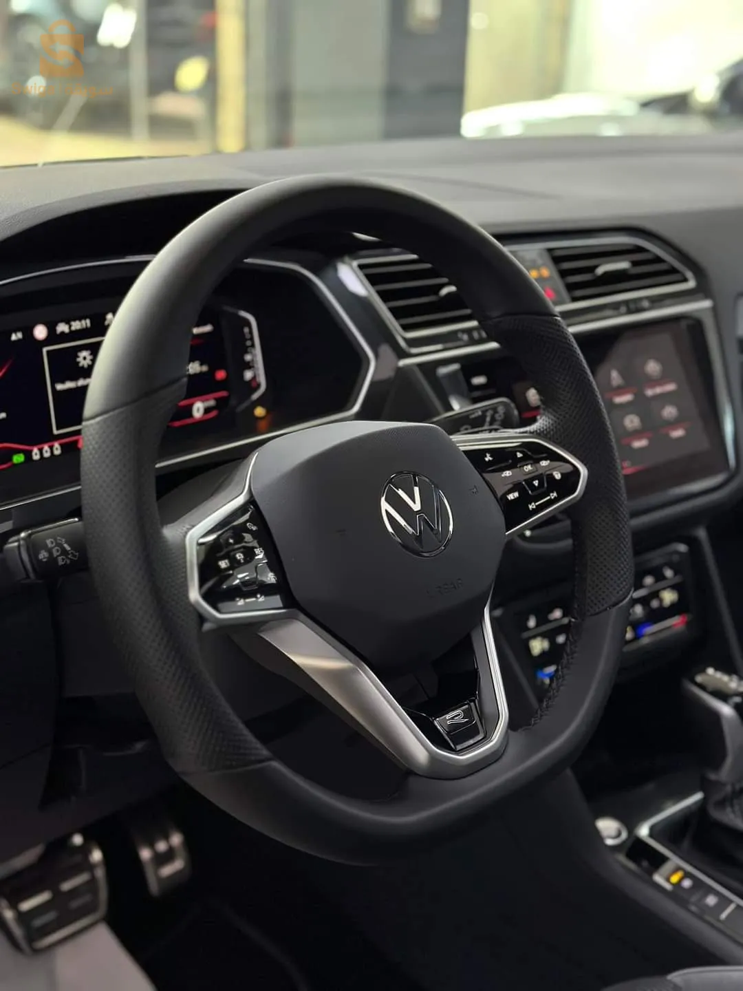 volkswagen TIGUAN 2023 R-line