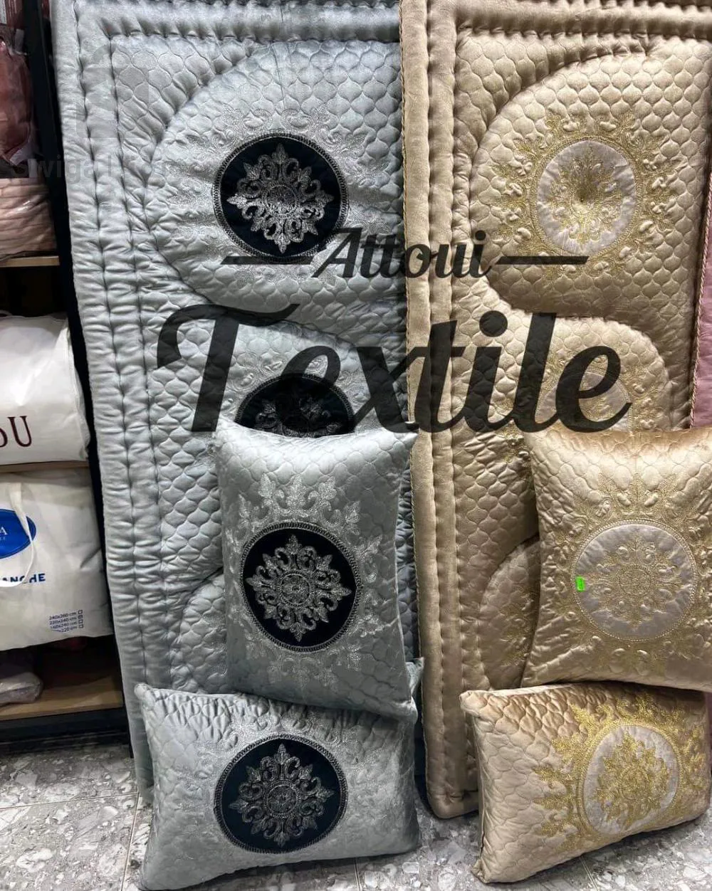 بساط عرايس مطروز مع المخاد ❤️😍😍