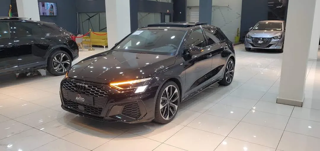 Audi A3 2023 S Line 00km/ 150ch