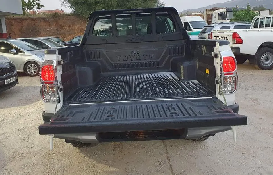 TOYOTA DOUBEL CABINE