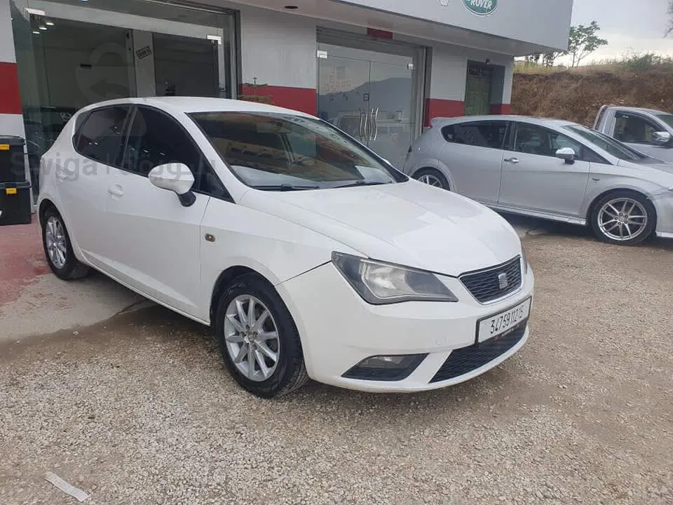 SEAT IBIZA