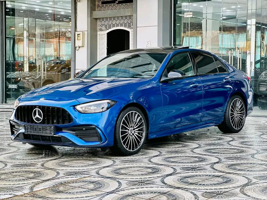 Mercedes-Benz Classe  c220