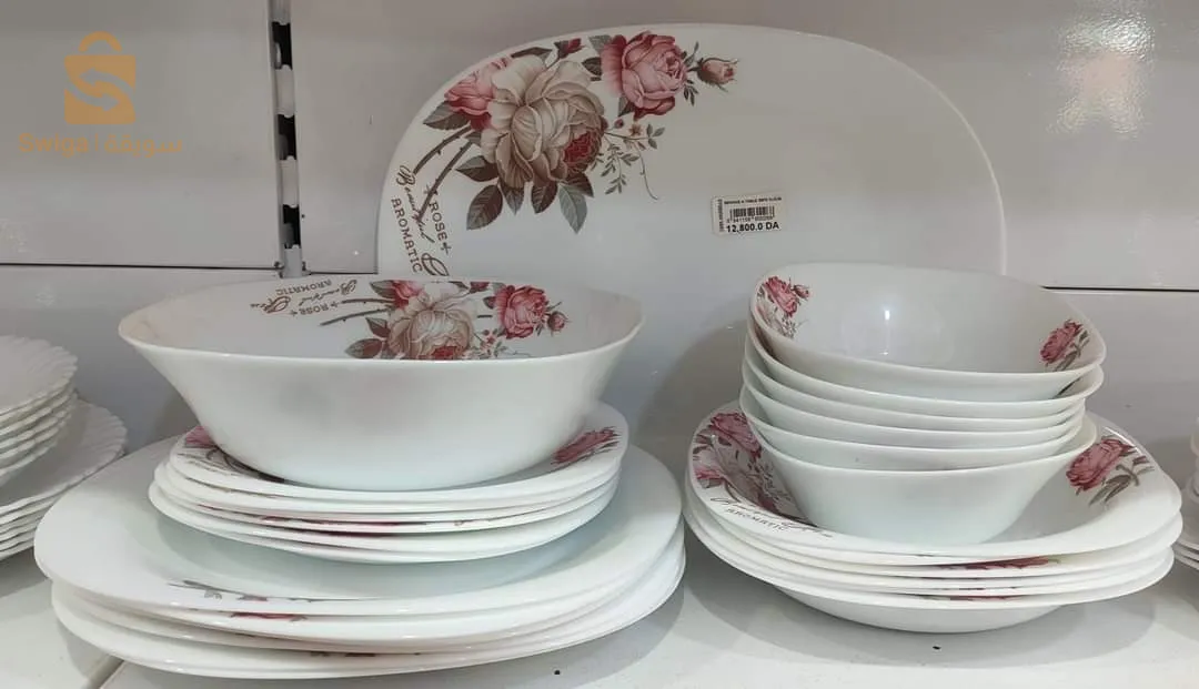 Service a table 26 pièces à fleurs