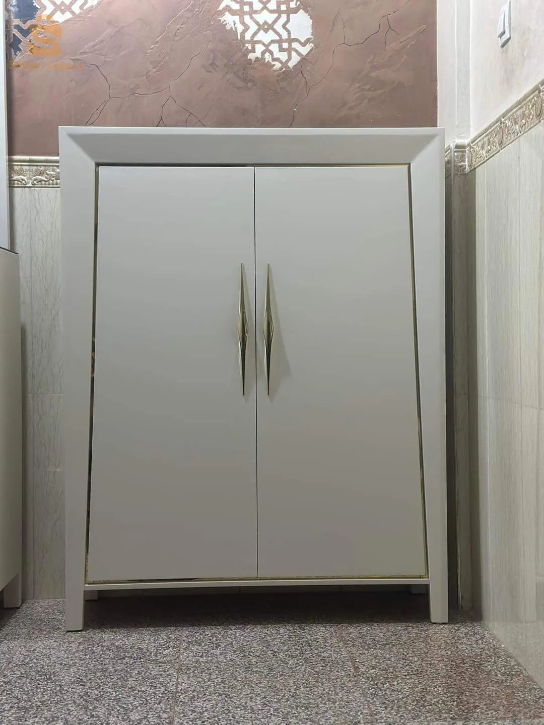 حاملة أحذية