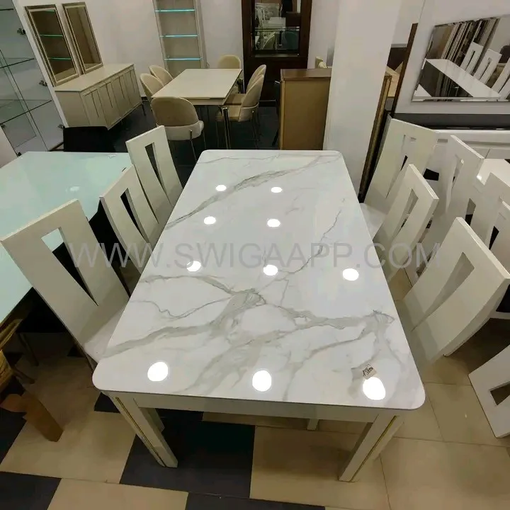 طاولات غرفة الطعام