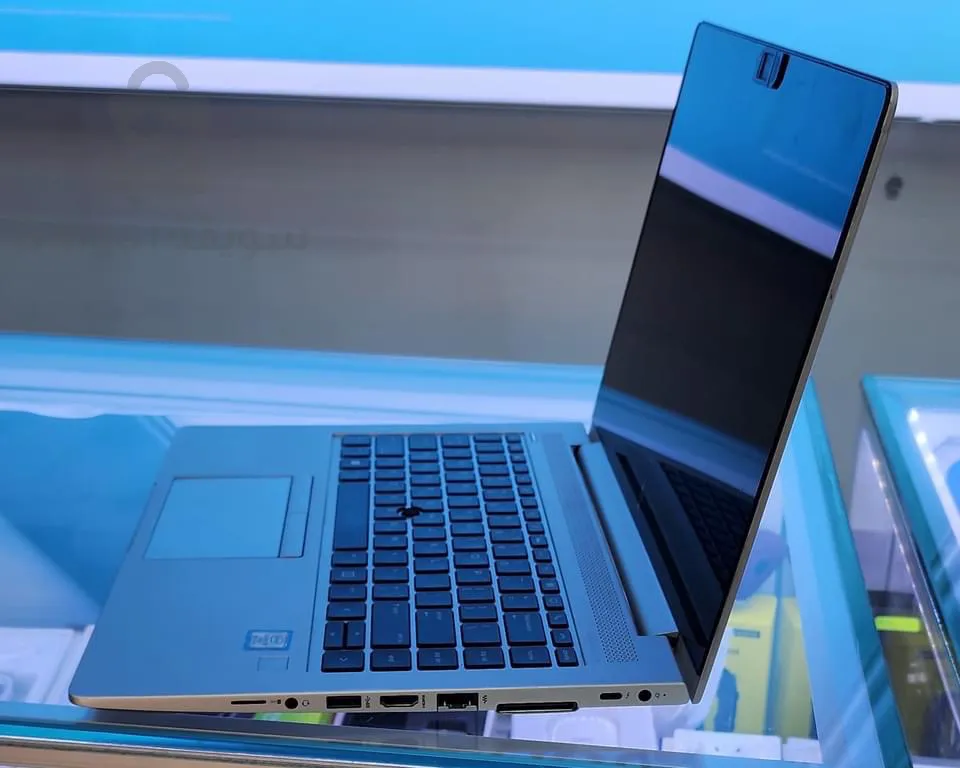 HB tactile ELITE BOOK