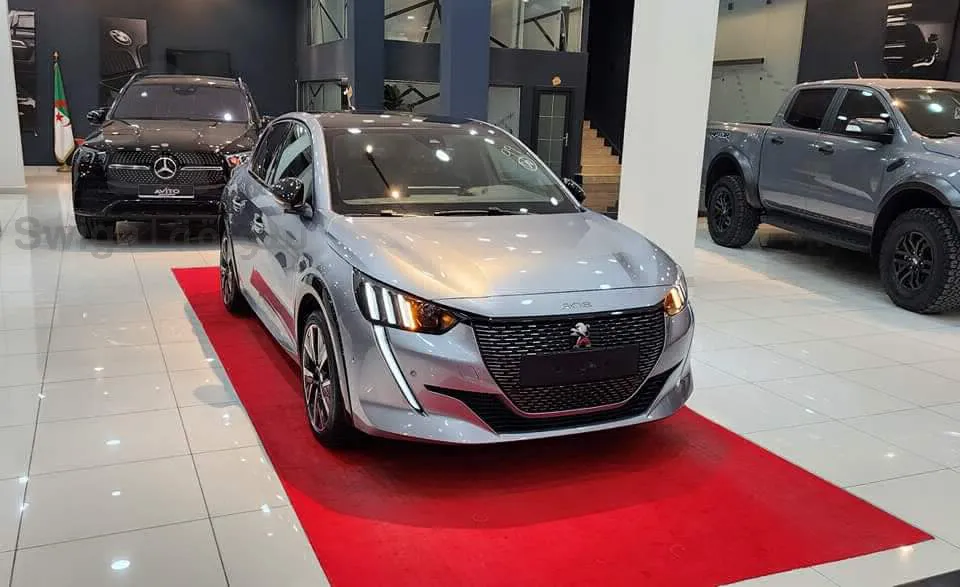 Peugeot 208 2023 GT